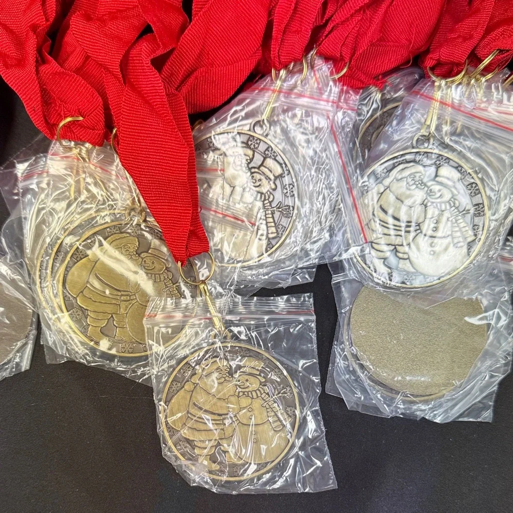 Christmas Santa Medals 2 Inch Gold Christmas Snowman Trophy Awards 23 count new